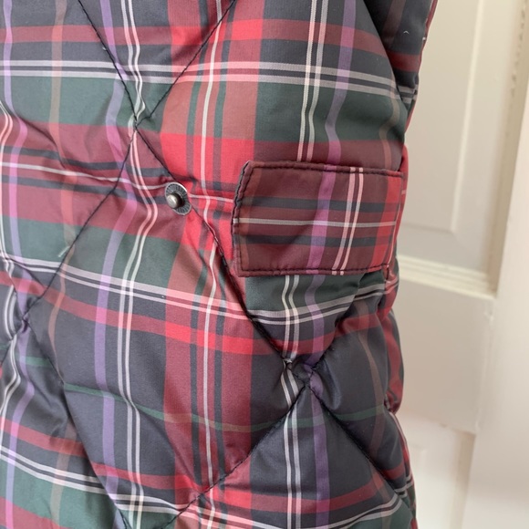 Goose Down Vest - Picture 4 of 6